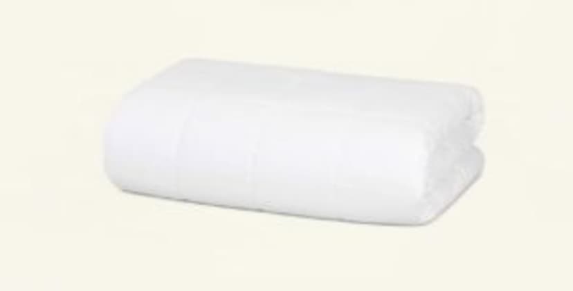 SlumberCloud Lightweight Comforter