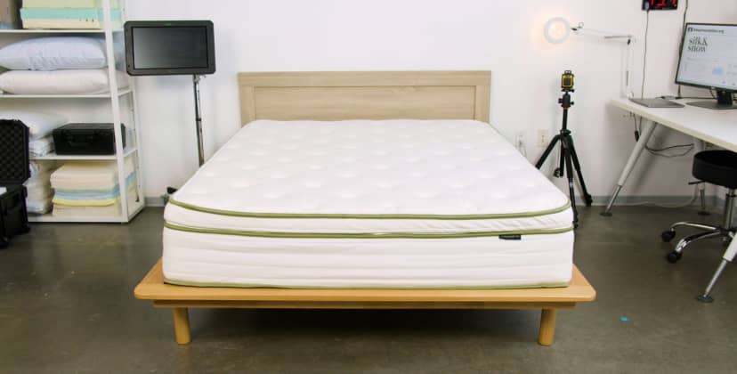 Best Organic Mattress of 2025 - Best Mattress for Pressure Relief - Silk & Snow Organic