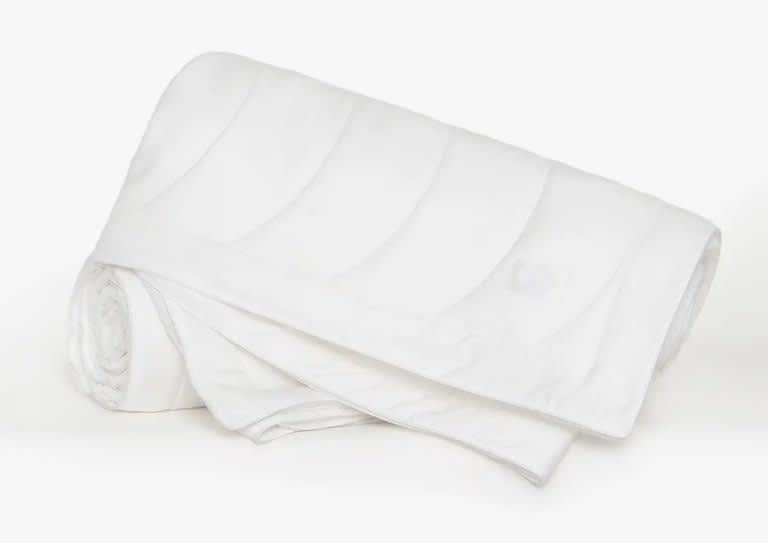 Best Cooling Comforters - Best Moisture-Wicking - Buffy Breeze