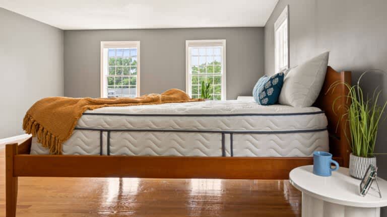 Best Latex Mattresses of 2025 - Best for Combination Sleepers - DLX LatexLux Hybrid