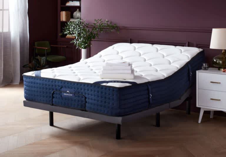 Best Adjustable Beds of 2025: Custom Comfort, Expert Reviewed - Best Value - DreamCloud Adjustable Bed Frame