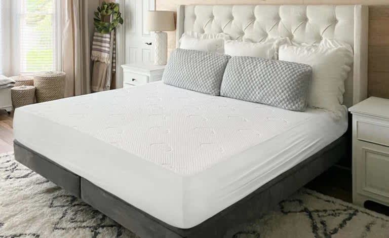 The Best Mattress Protectors of 2025 - Best All-Season - Puffy Mattress Protector