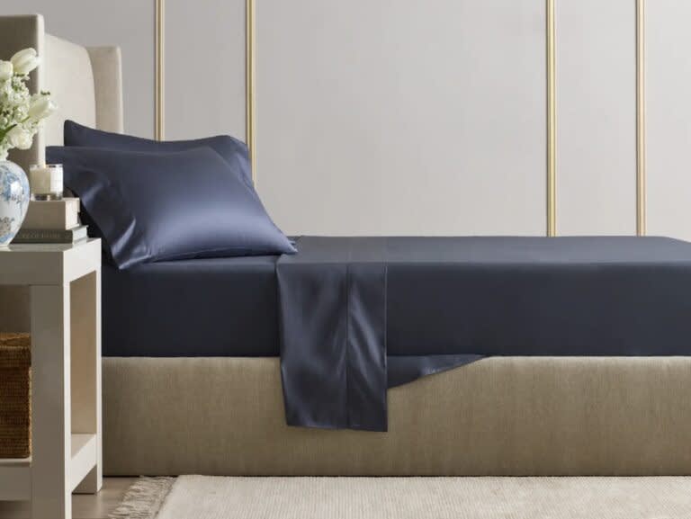 Best Sheets of 2025 - Best Hotel-Style - Quince Giza Cotton Sheet Set