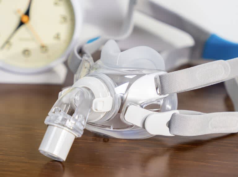 Best CPAP Masks of 2025: Expert Reviewed and Rated - Best Hybrid Mask - ResMed AirFit F30 Full Face CPAP Mask