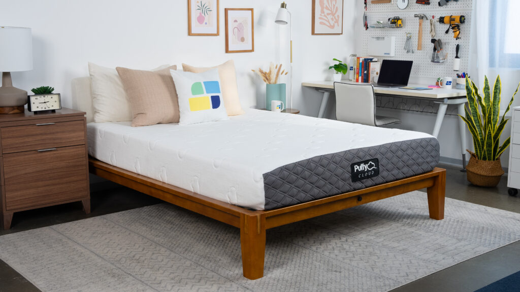 Puffy vs. Tempur-Pedic Mattress Comparison