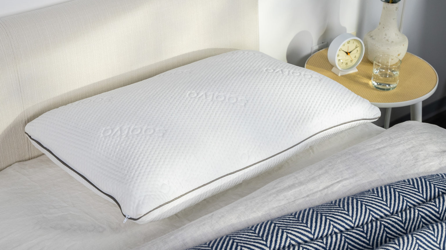 Best Pillows for Neck Pain - Best Overall - Saatva Latex Pillow - 1