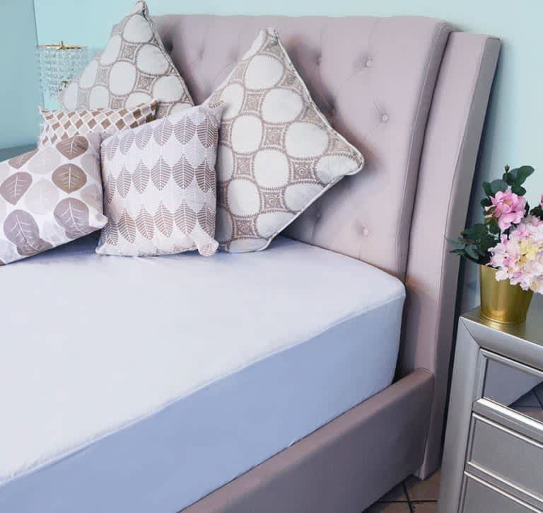 The Best Mattress Protectors of 2025 - Best Waterproof - Sweet Zzz Cooling Mattress Protector